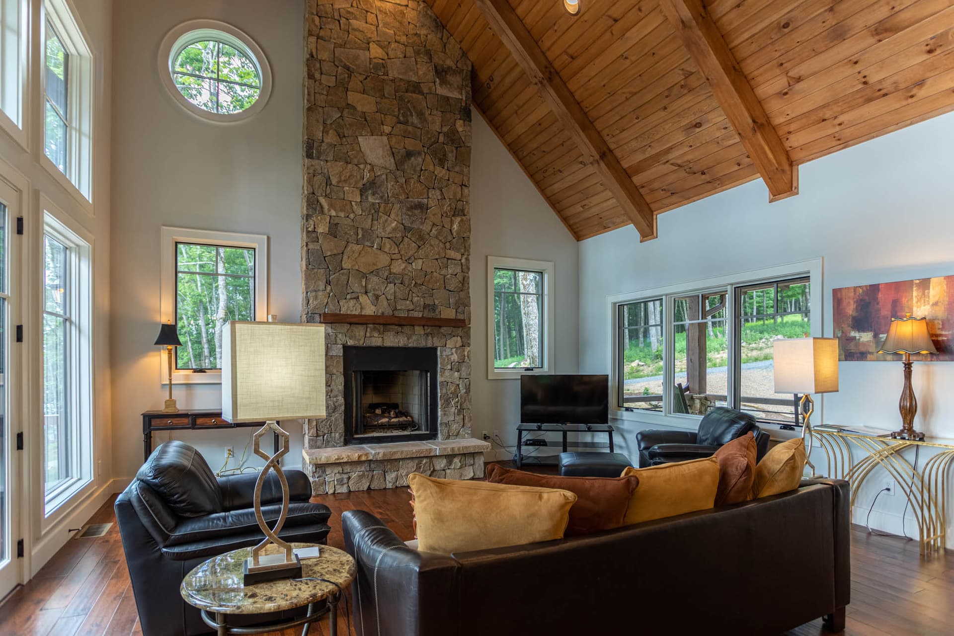 Longview House - Image 4