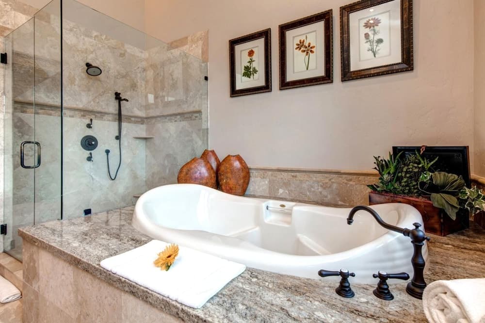 Lookout Drive - Image 20