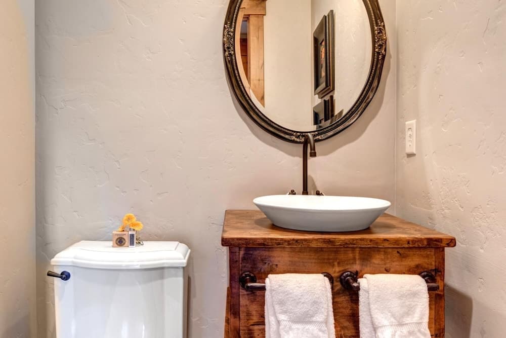 Lookout Drive - Image 22