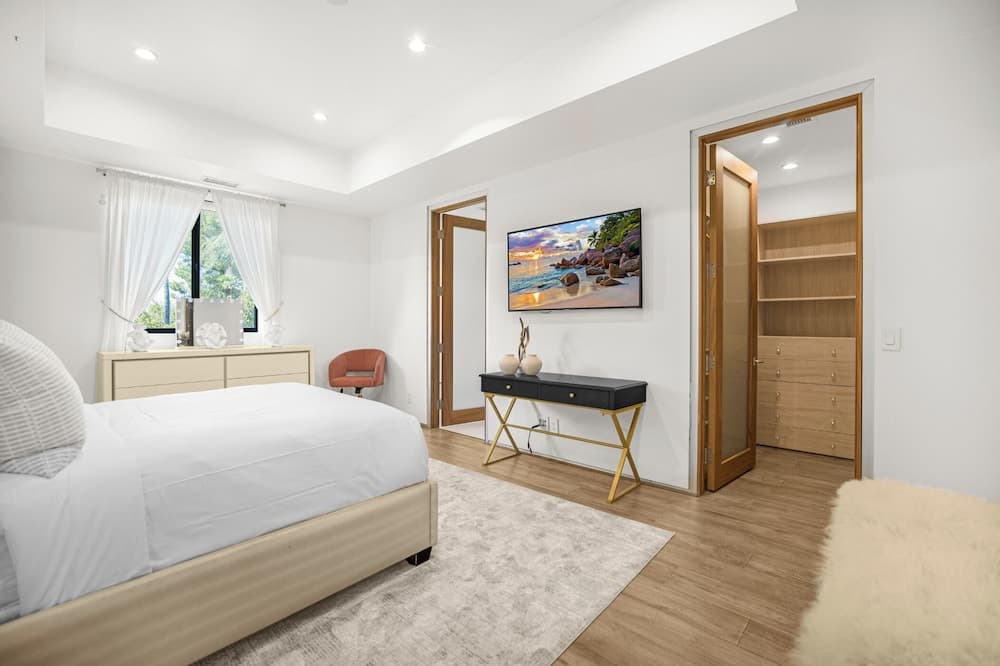 Louise Modern - Image 6