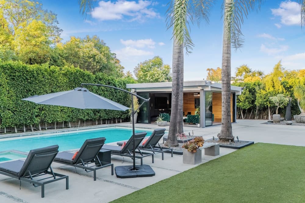 Louise Modern - Image 32