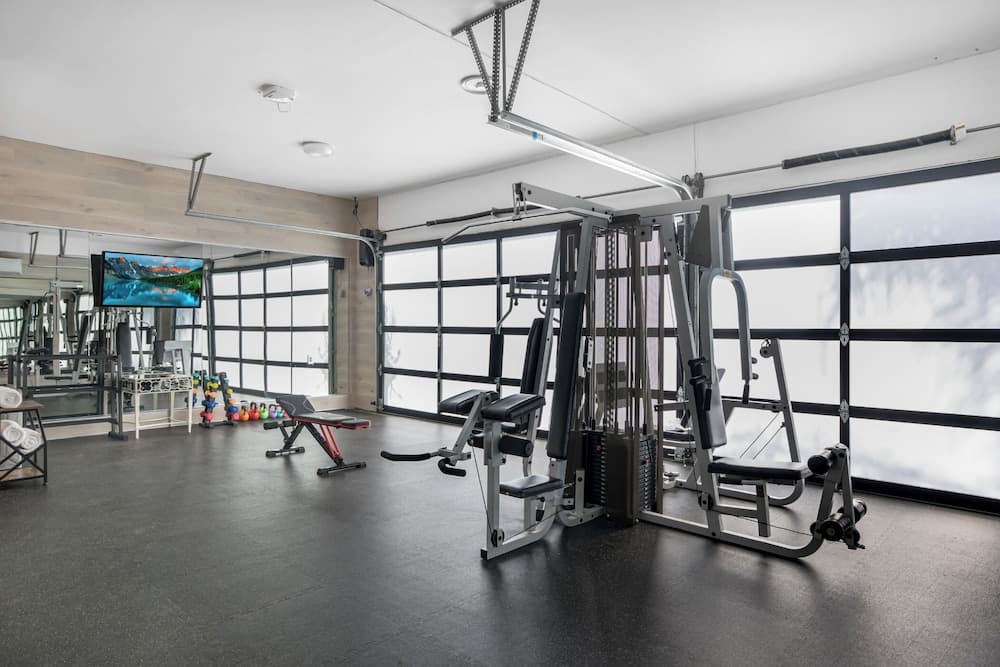 Louise Modern - Image 38