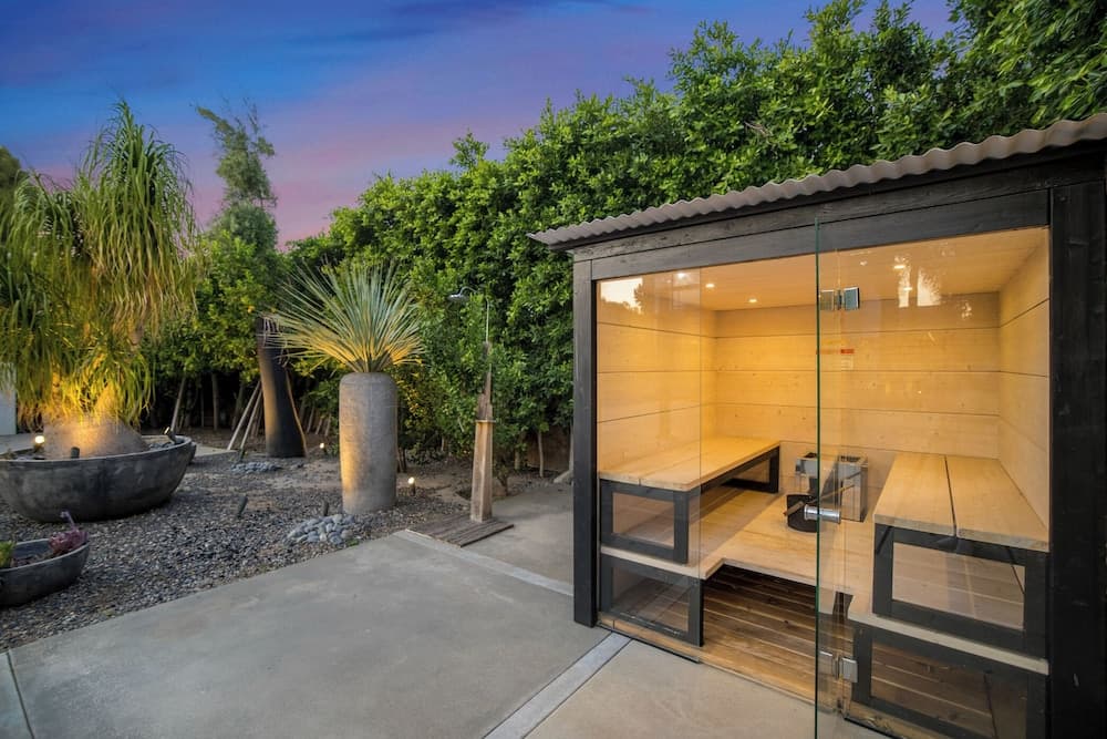 Louise Modern - Image 39