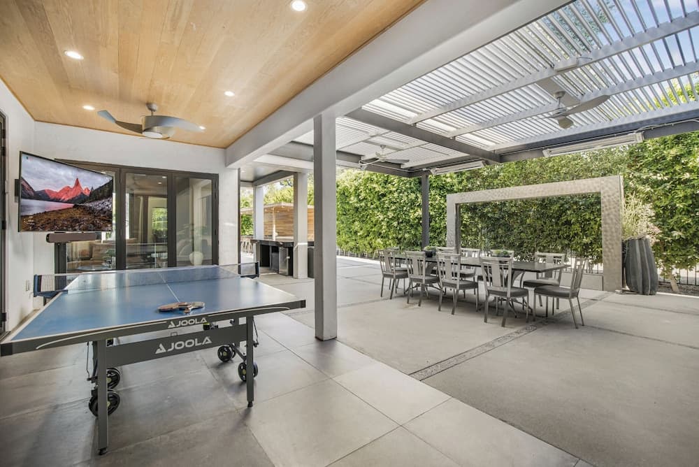 Louise Modern - Image 40