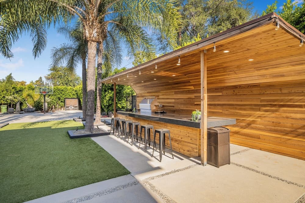 Louise Modern - Image 41