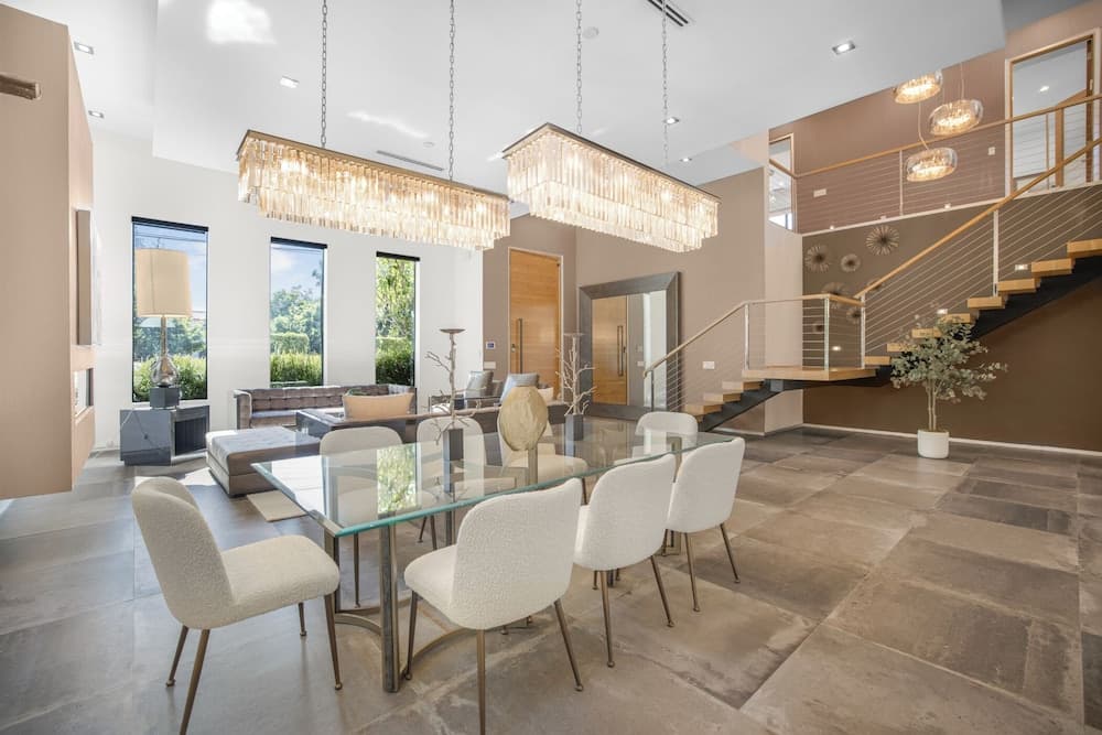 Louise Modern - Image 46