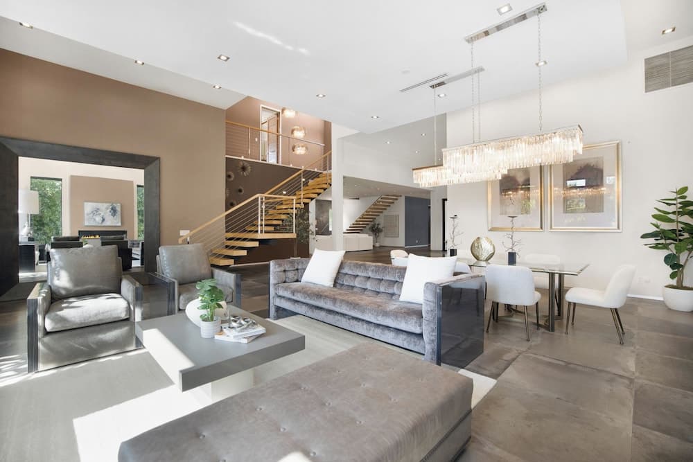 Louise Modern - Image 50