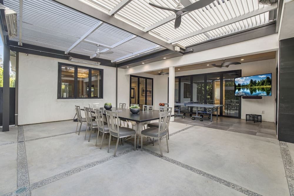 Louise Modern - Image 56