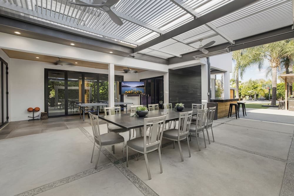 Louise Modern - Image 57