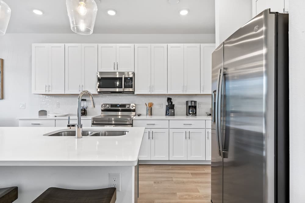 Lovely Townhome - Image 7