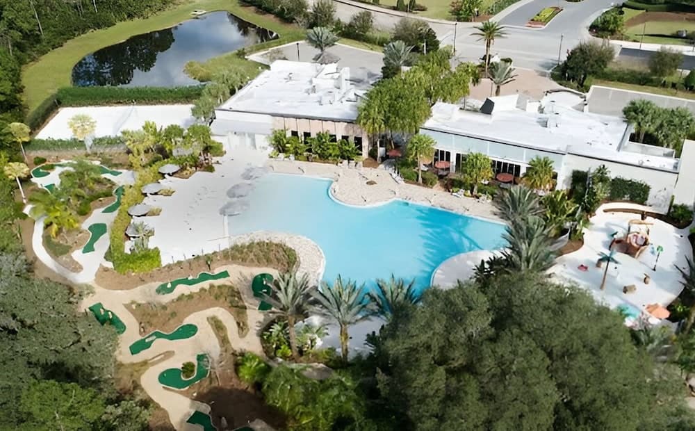 Lovely Townhome - Image 31