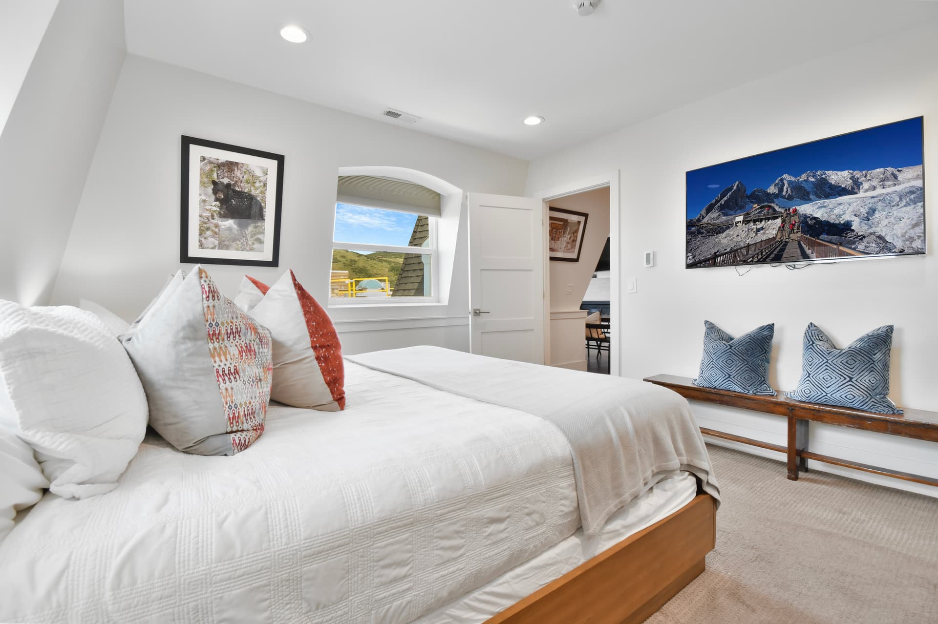 Lowell Residences #5018 - Image 4