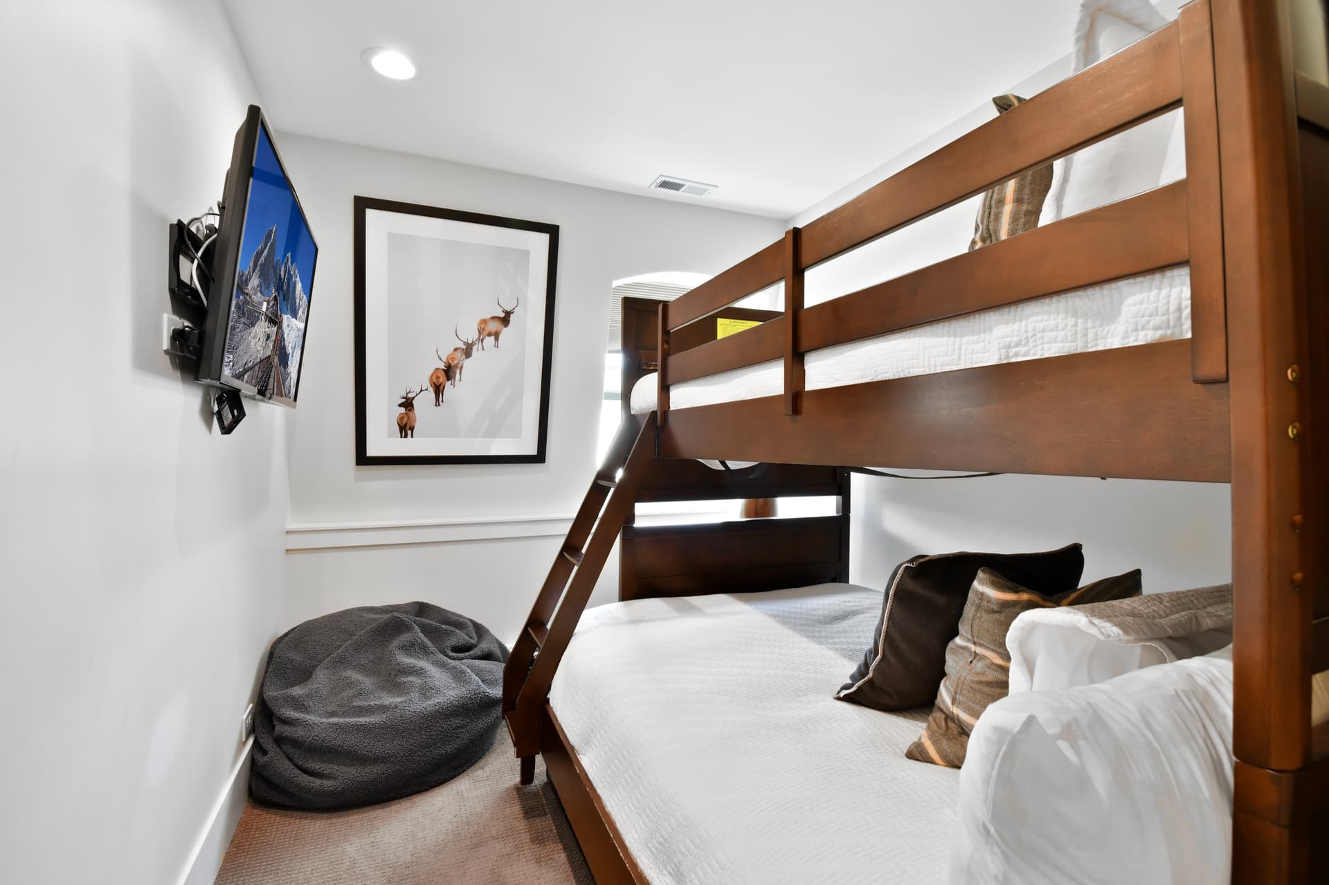 Lowell Residences #5018 - Image 6