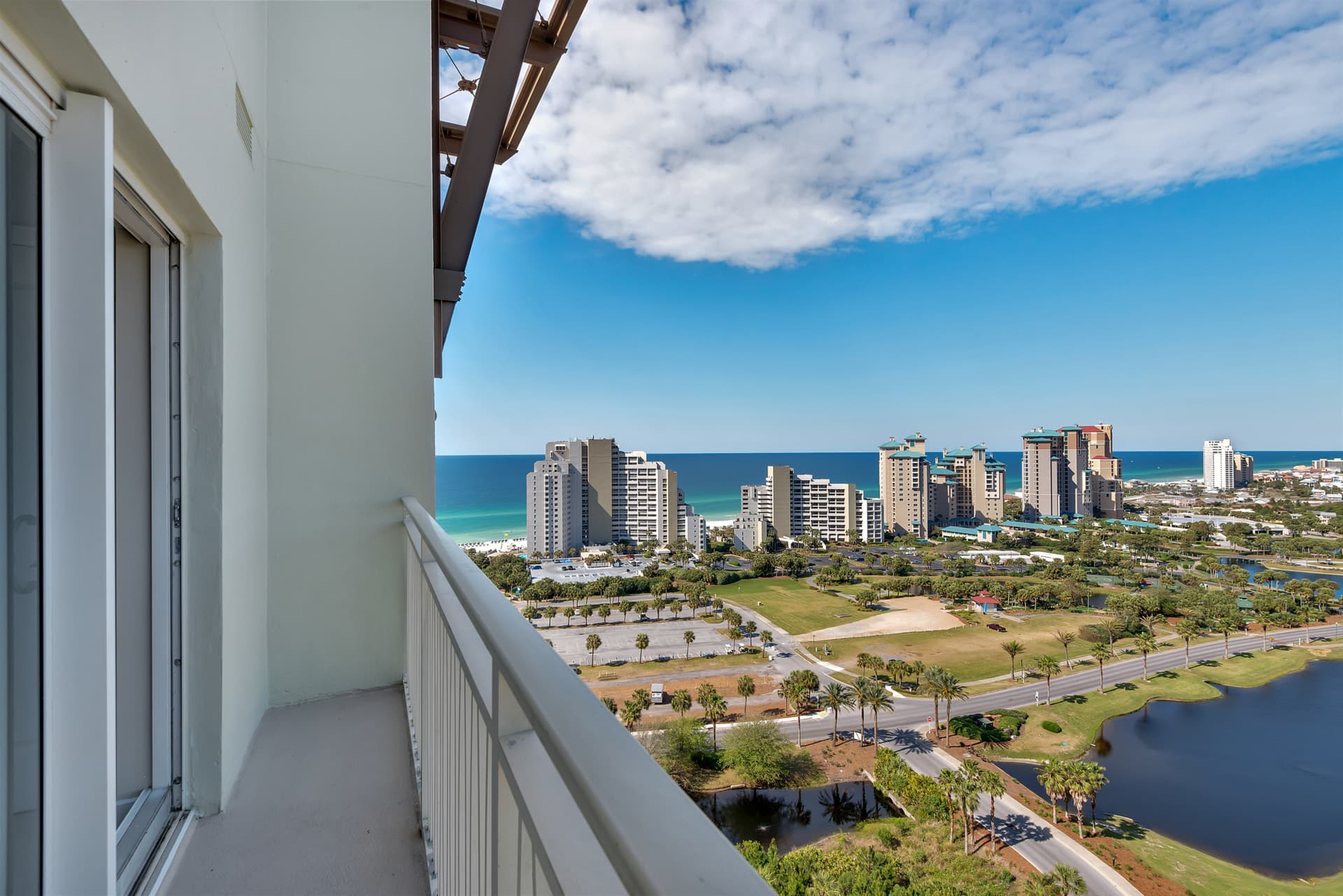 Luau I #7202/7204 - Image 28