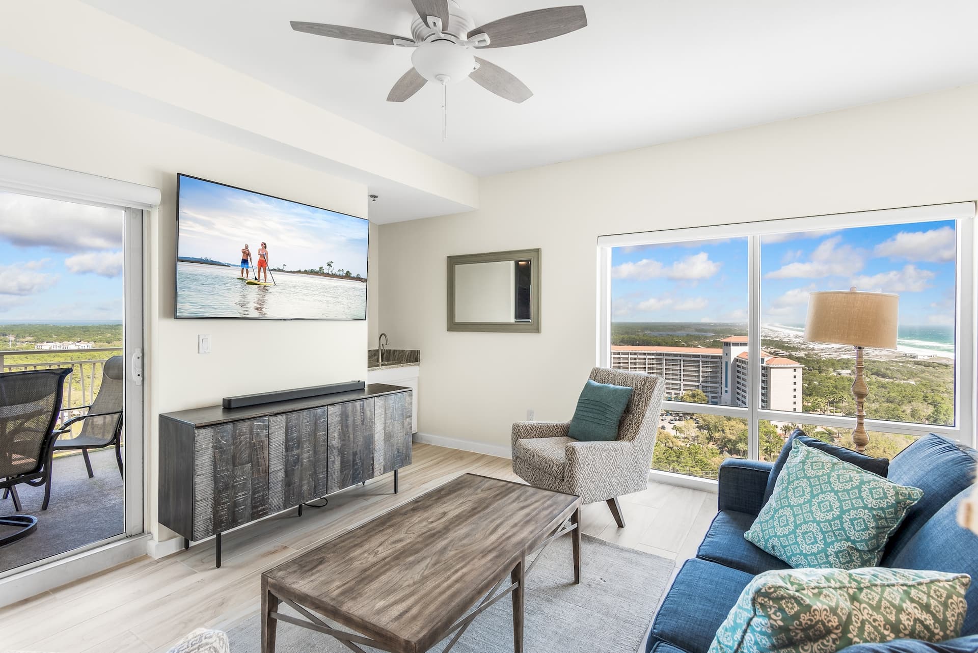 Luau Condo #7907 - Image 2