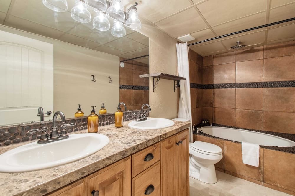 Lucky Bill - Image 22