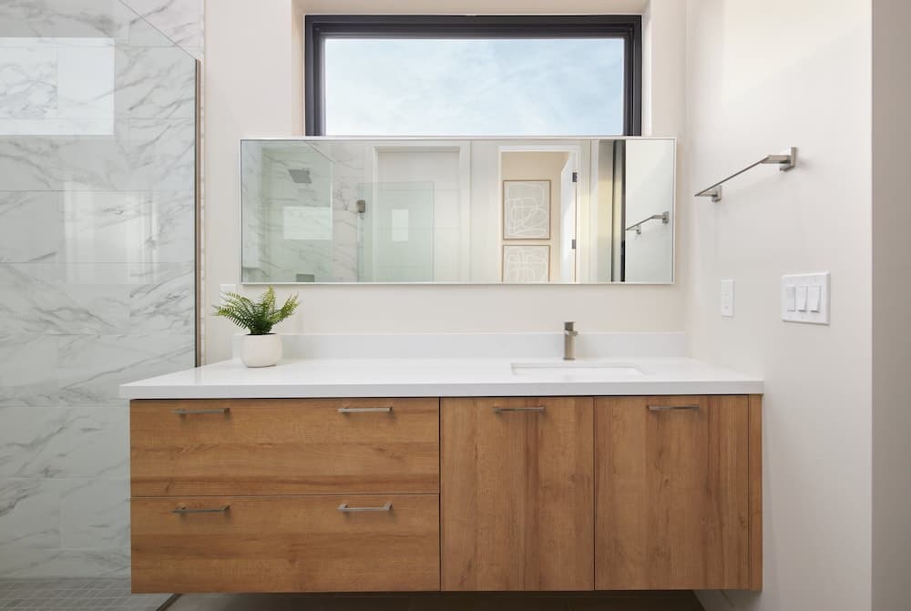 Luna Luxe - Image 27