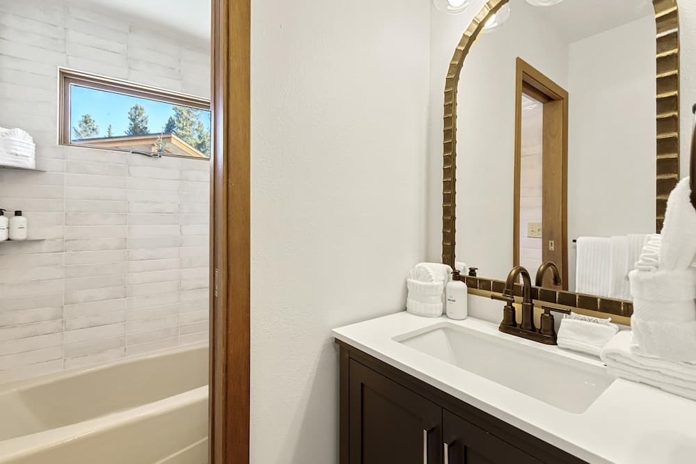 Lupine Peak - Image 20