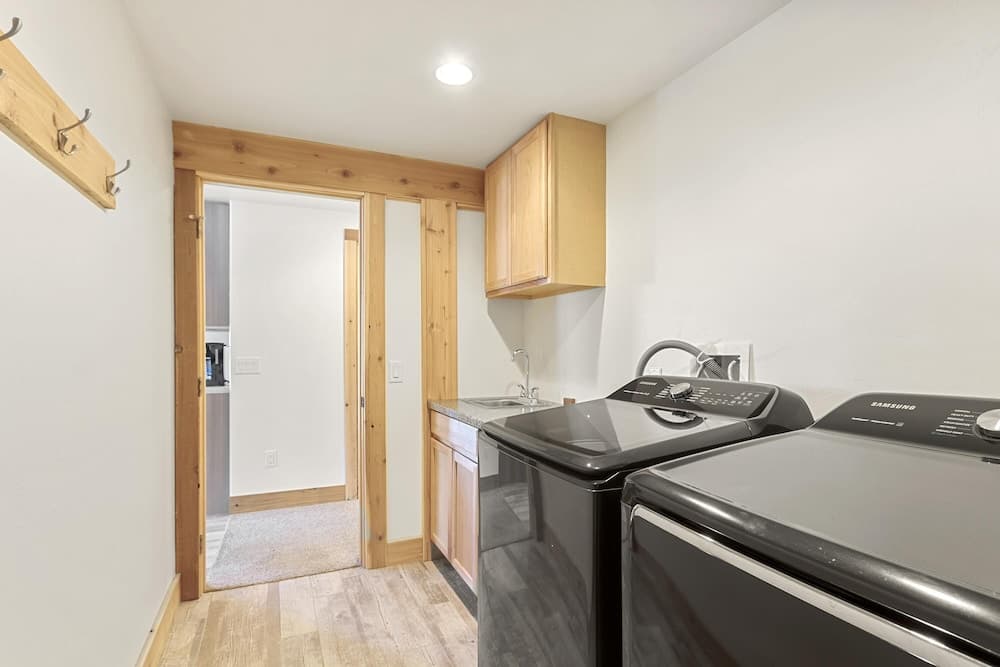 Lupine Peak - Image 33