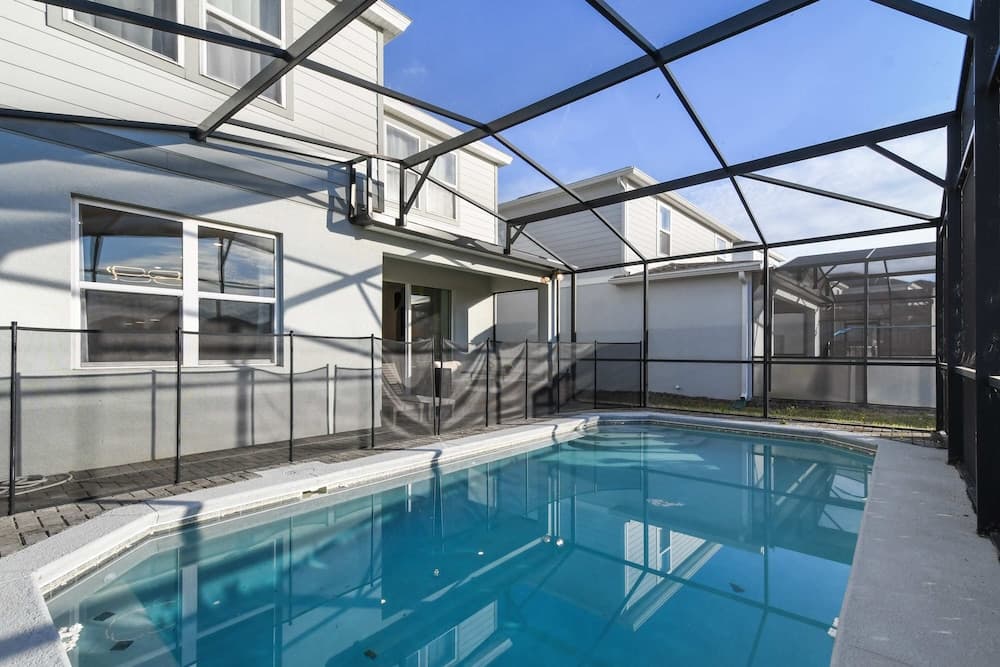 Aloha Grande - Image 36