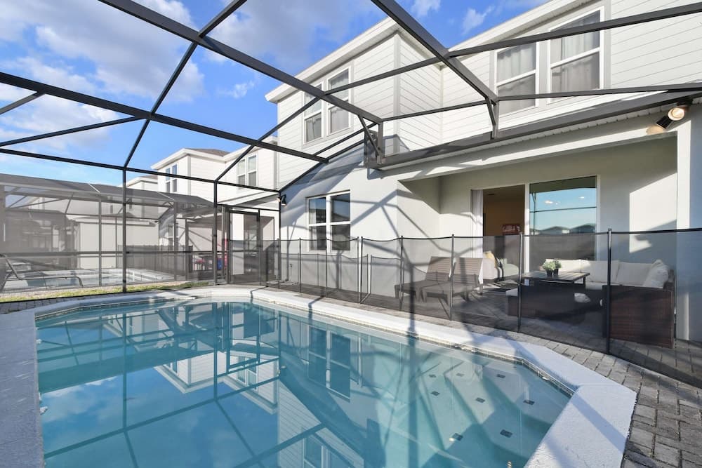 Aloha Grande - Image 38