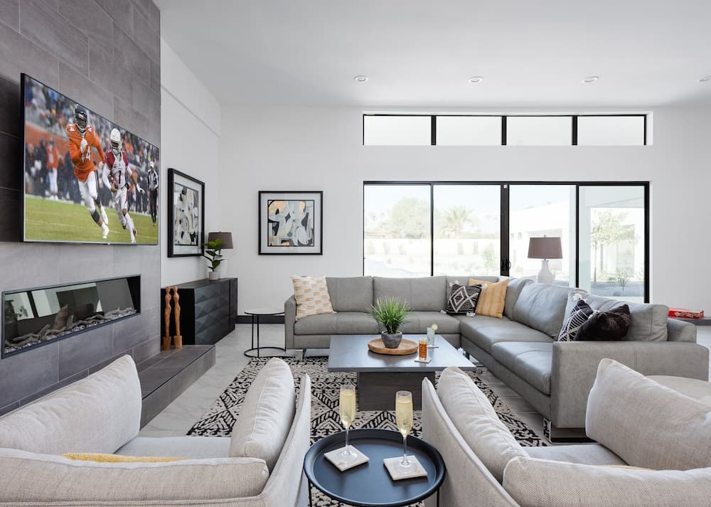 Modern Mansion - Image 4