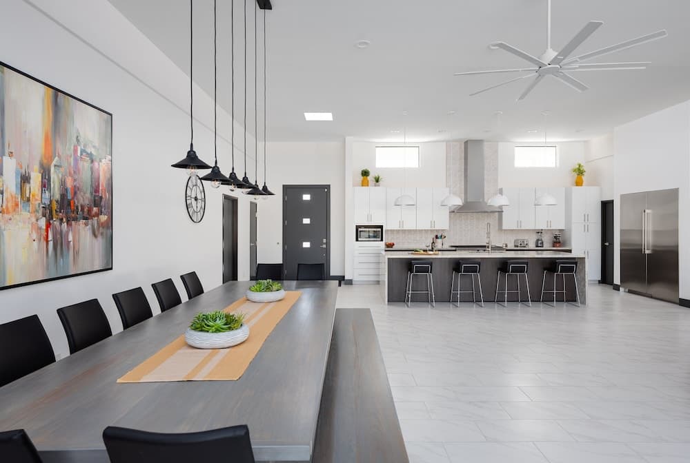 Modern Mansion - Image 5