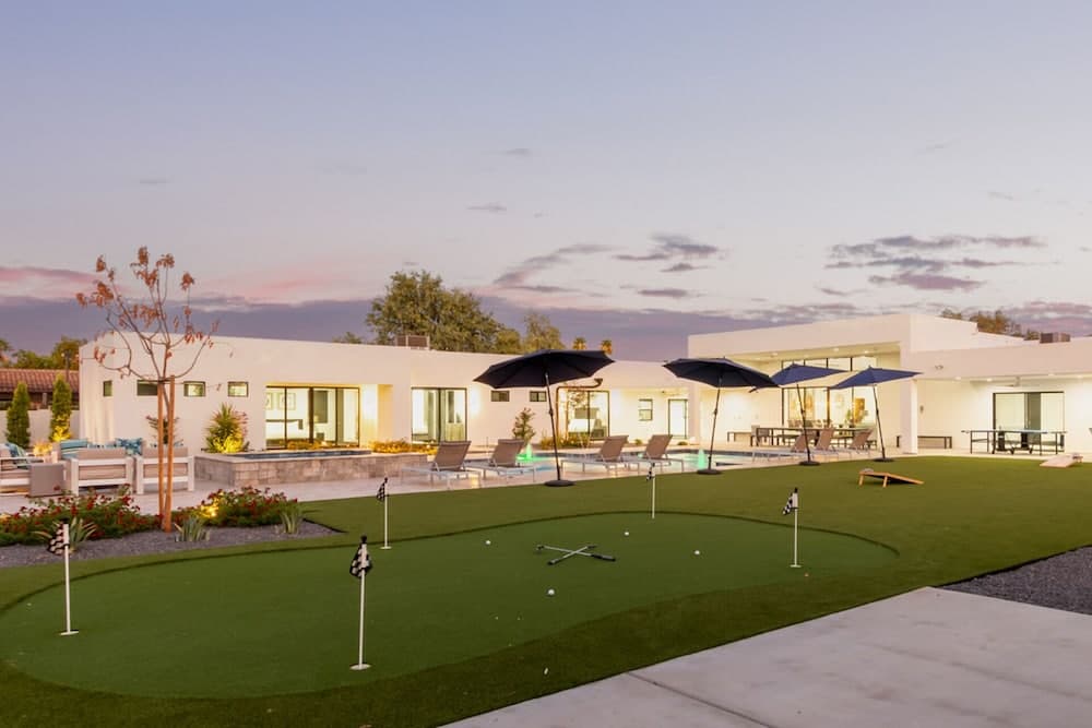 Modern Mansion - Image 3