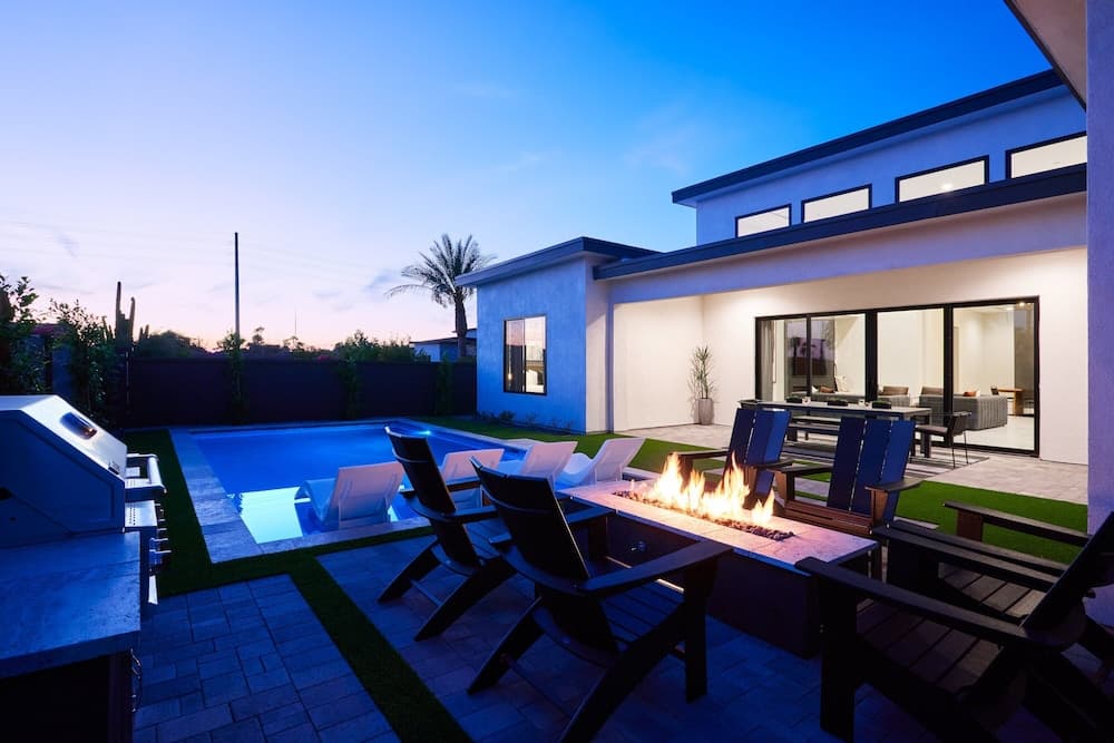 Solstice Retreat - Image 87