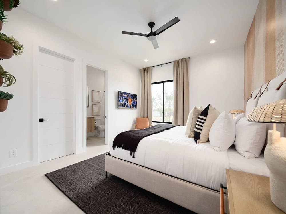 Solstice Retreat - Image 26