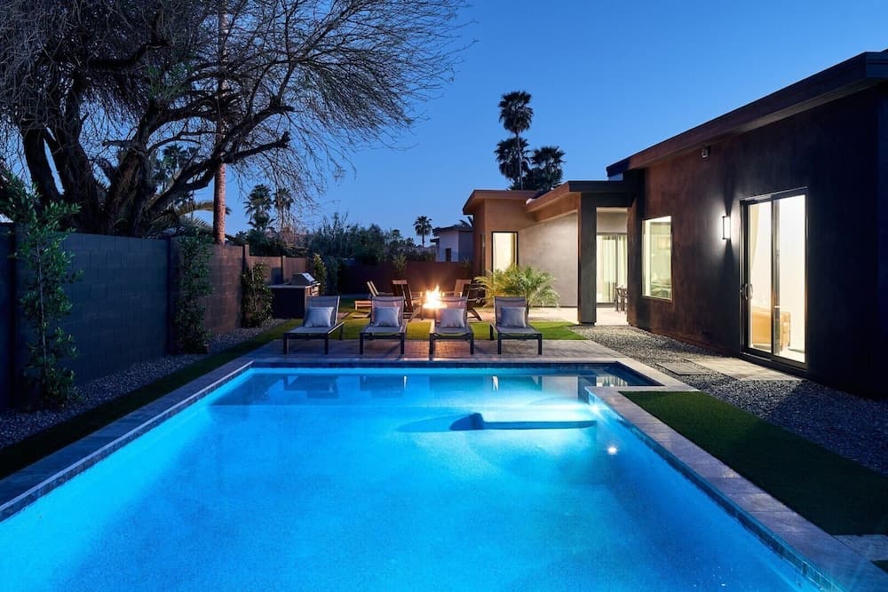 Solstice Retreat - Image 36