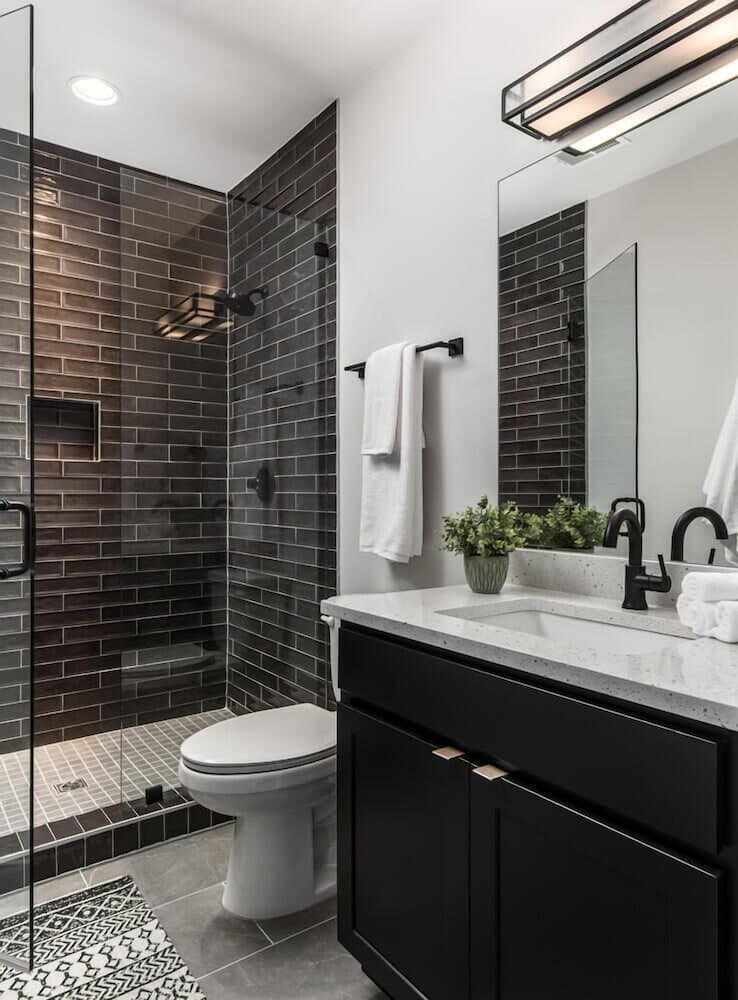 Luxe-tennessee Row - Image 14