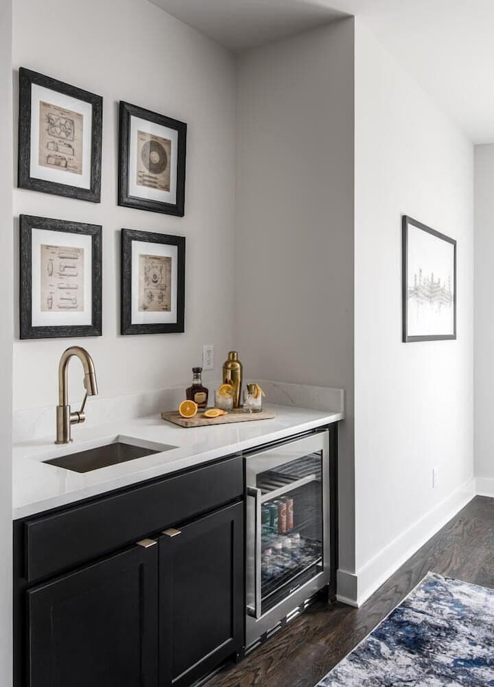 Luxe-tennessee Row - Image 21