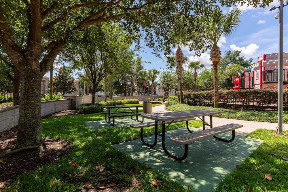 Comrow Condo #104 - Image 33