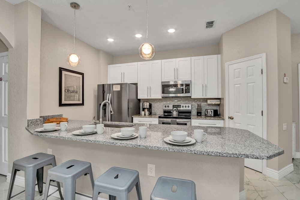 Comrow Condo #104 - Image 9