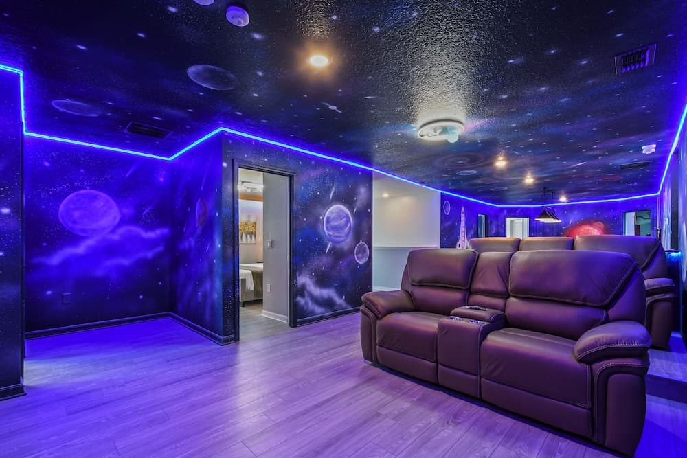 Minions World Villa - Image 15