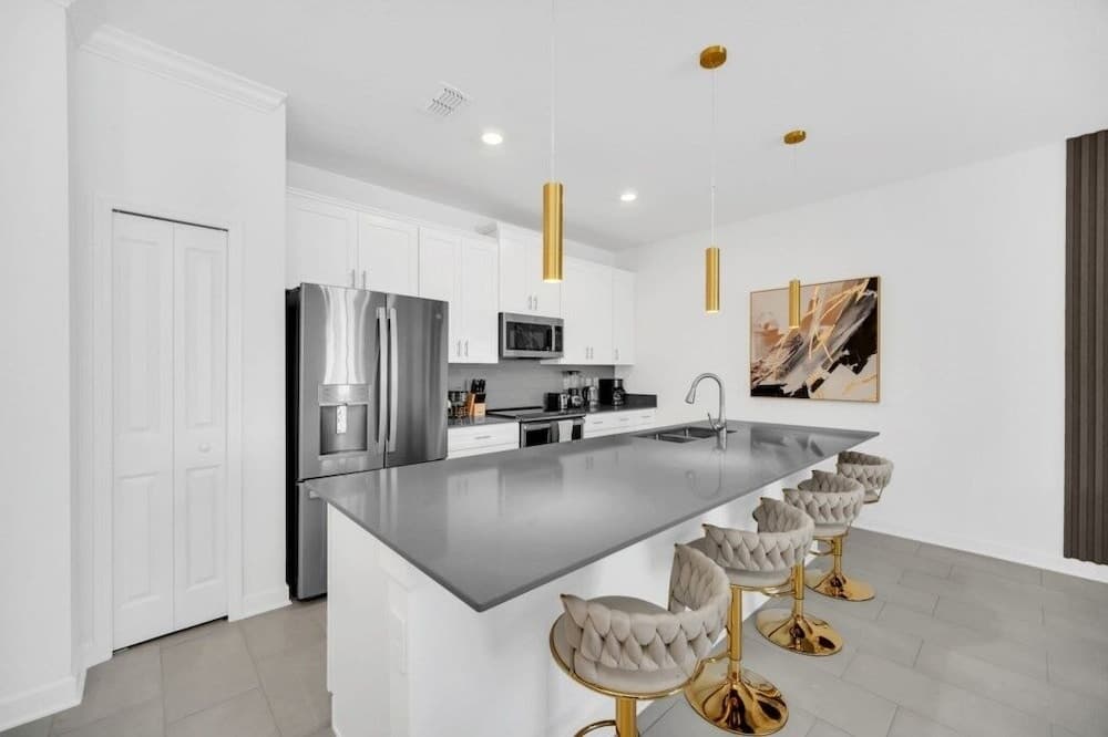 Storey Lake Townhome #2444 - Image 5