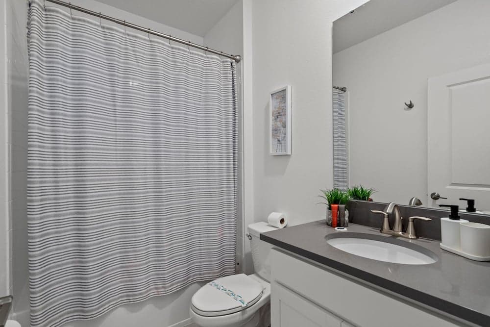 Dreamland Haven - Image 25