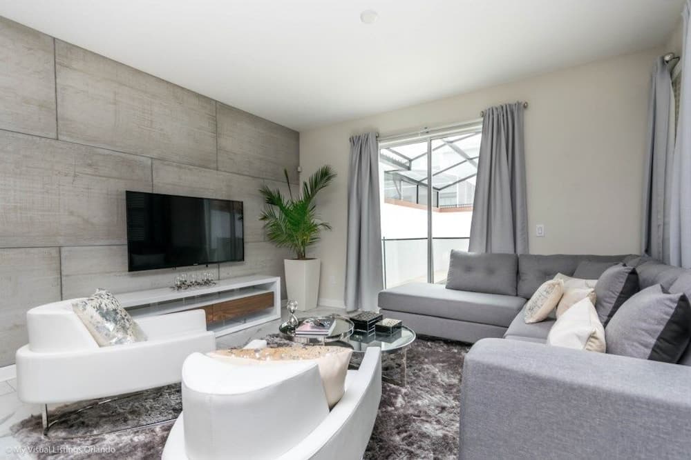 Champion Spark - Image 14