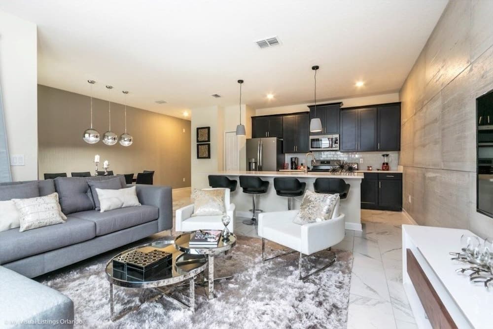 Champion Spark - Image 15