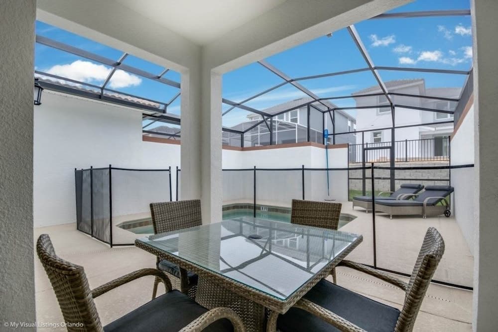 Champion Spark - Image 20