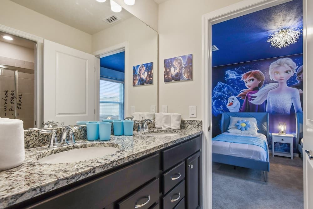 Windsor Royal Escape - Image 38