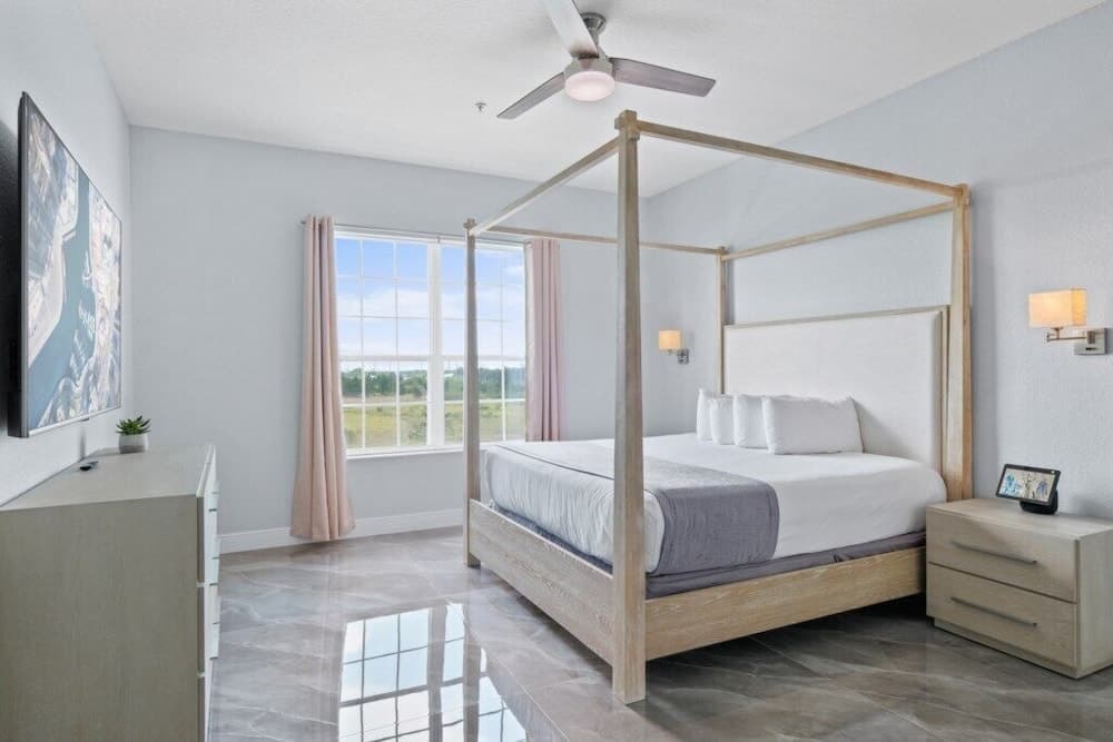 Vista Cay Condo #406 - Image 4