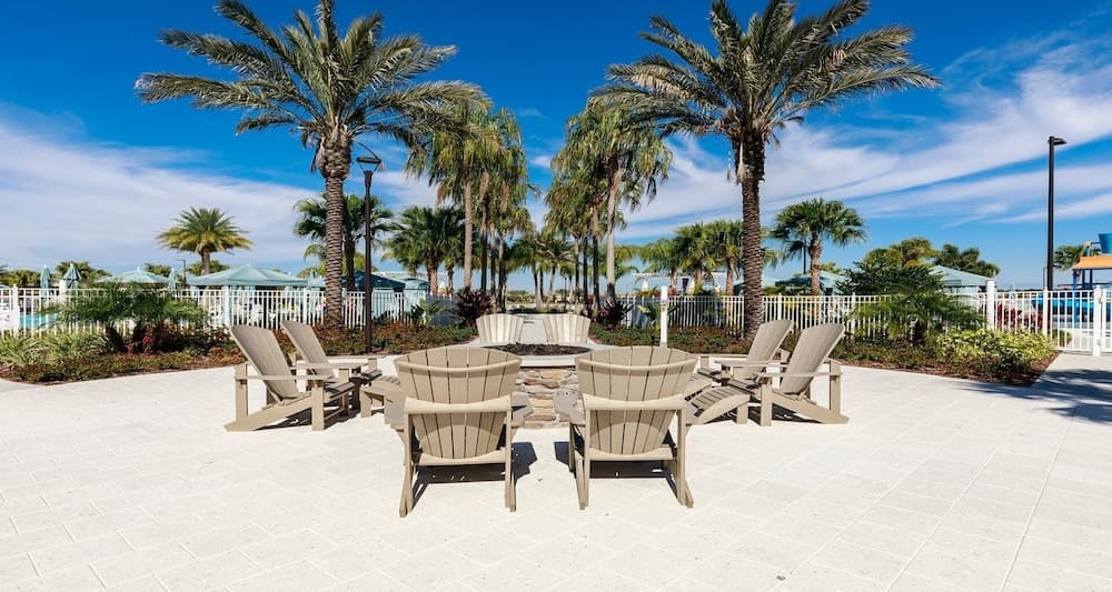 Coconut Breeze #8942 - Image 60