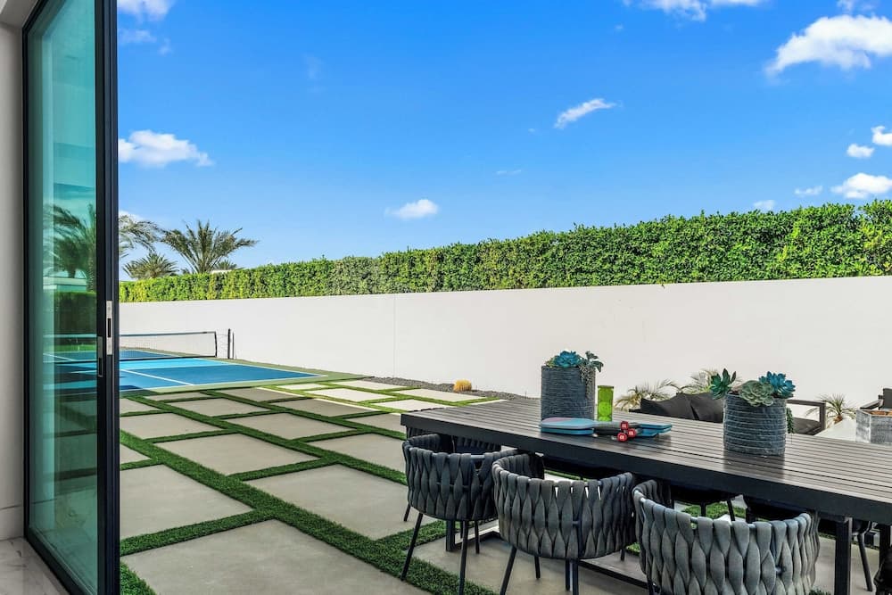 Bravo Villa #8 - Image 40