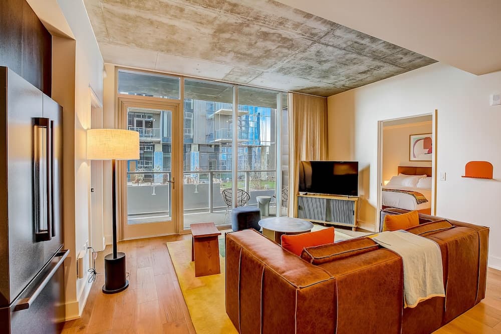 Luxury Stay on Rainey St Condo - Image 4