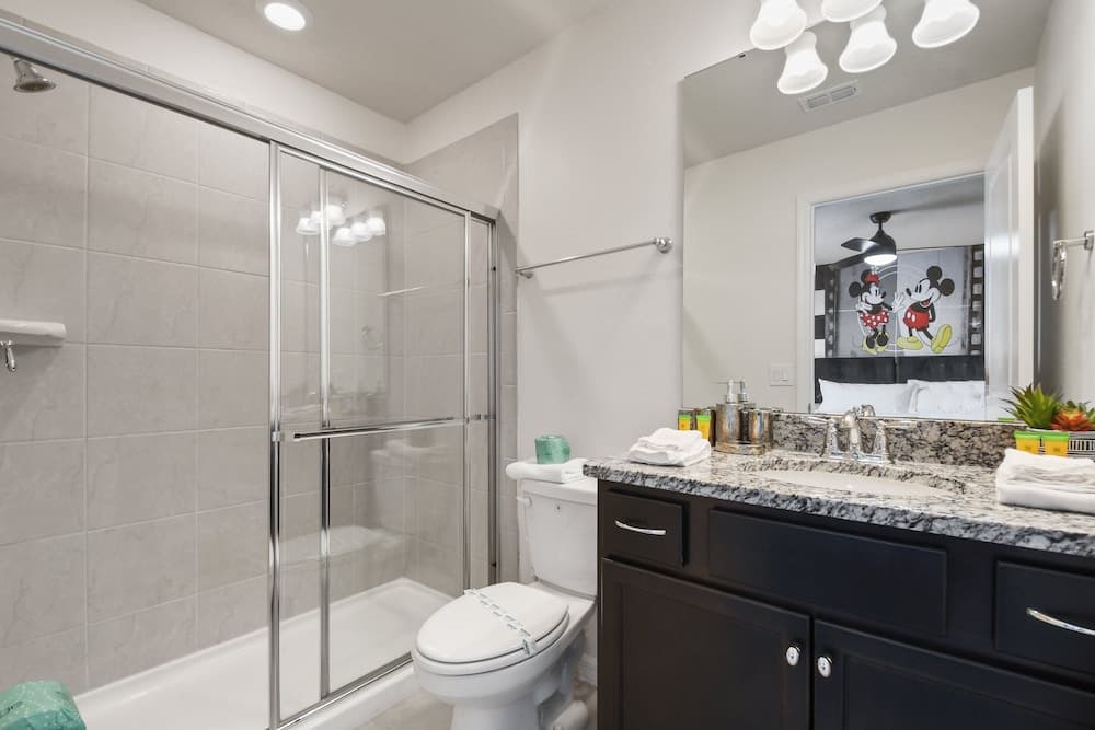 Aqua Luxe - Image 37