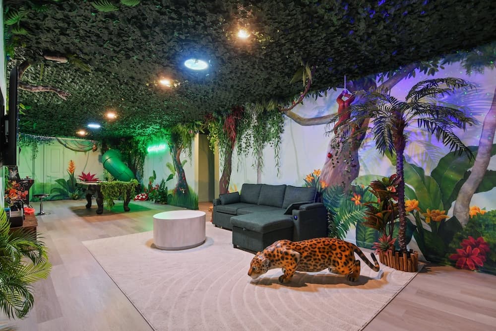 Aqua Luxe - Image 46