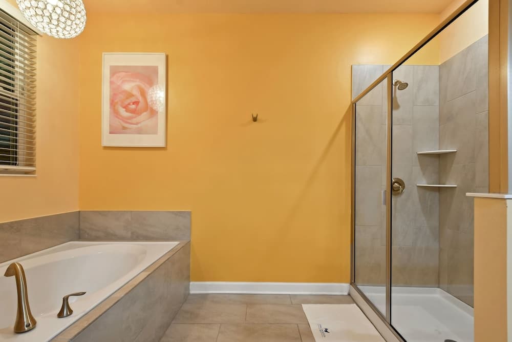 Spa Castle Escape - Image 39