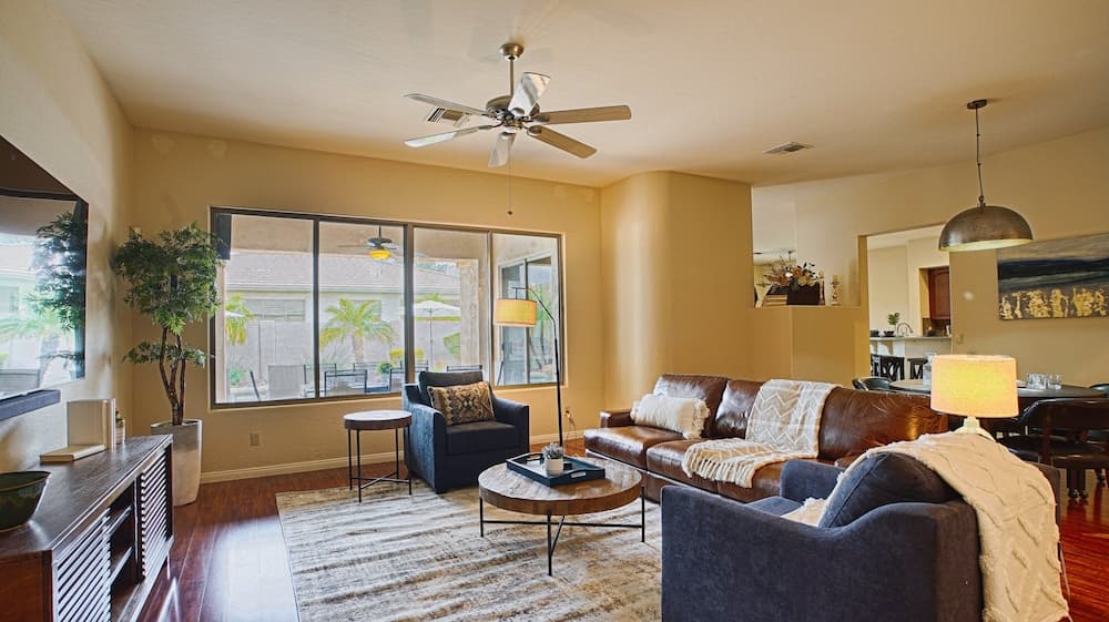 Lynx Chandler/ocotillo - Image 4